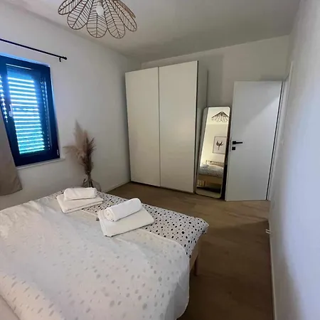 Blue Sea Apartment